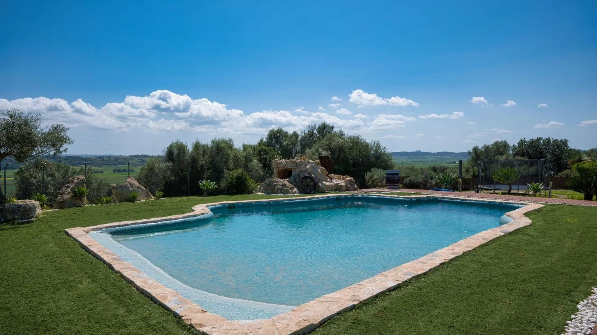 Finca Son Geronio 6 Pax 무로